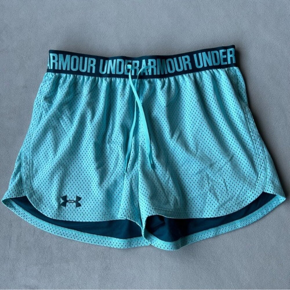 Under Armour ~ Shorts ~ Drawstring ~ Womens S